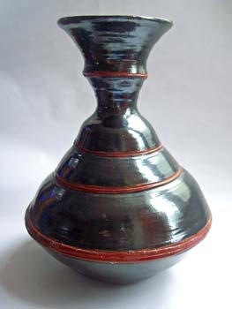 Large Black and Red Pot